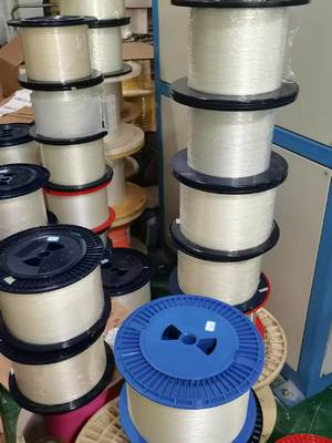 فیبر نوری تک حالته G657A2 با قطر 0.25 میلی‌متر، مقاوم در برابر خمش فوق‌العاده نازک برای کاربردهای FTTH و پهپاد